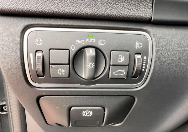 Volvo V60 cena 37900 przebieg: 297677, rok produkcji 2015 z Kowary małe 631